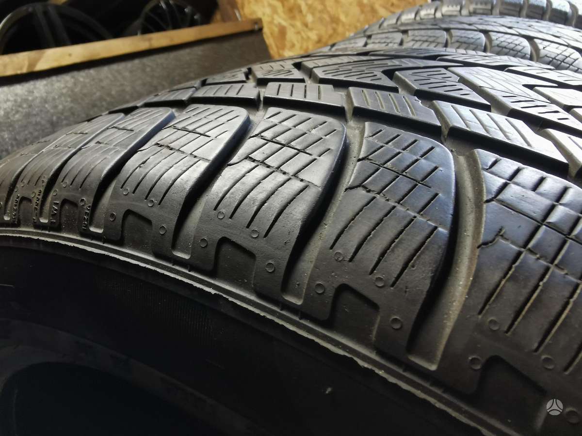 Pirelli, universalios 305/40 R20