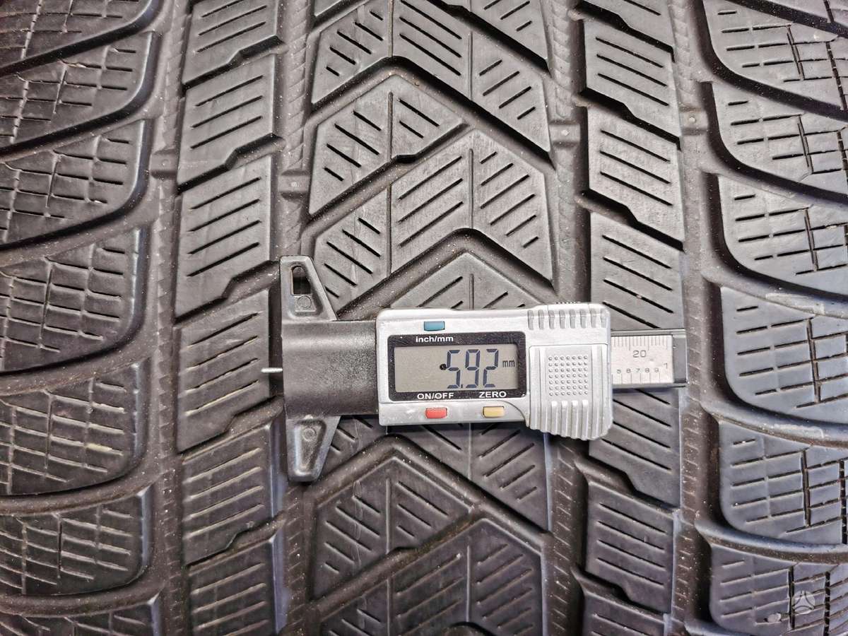 Pirelli, universalios 305/40 R20