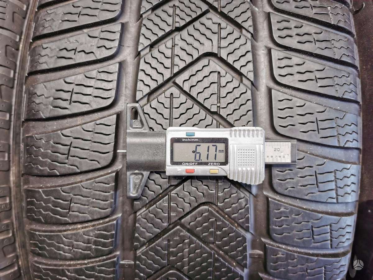 Pirelli, universalios 305/40 R20