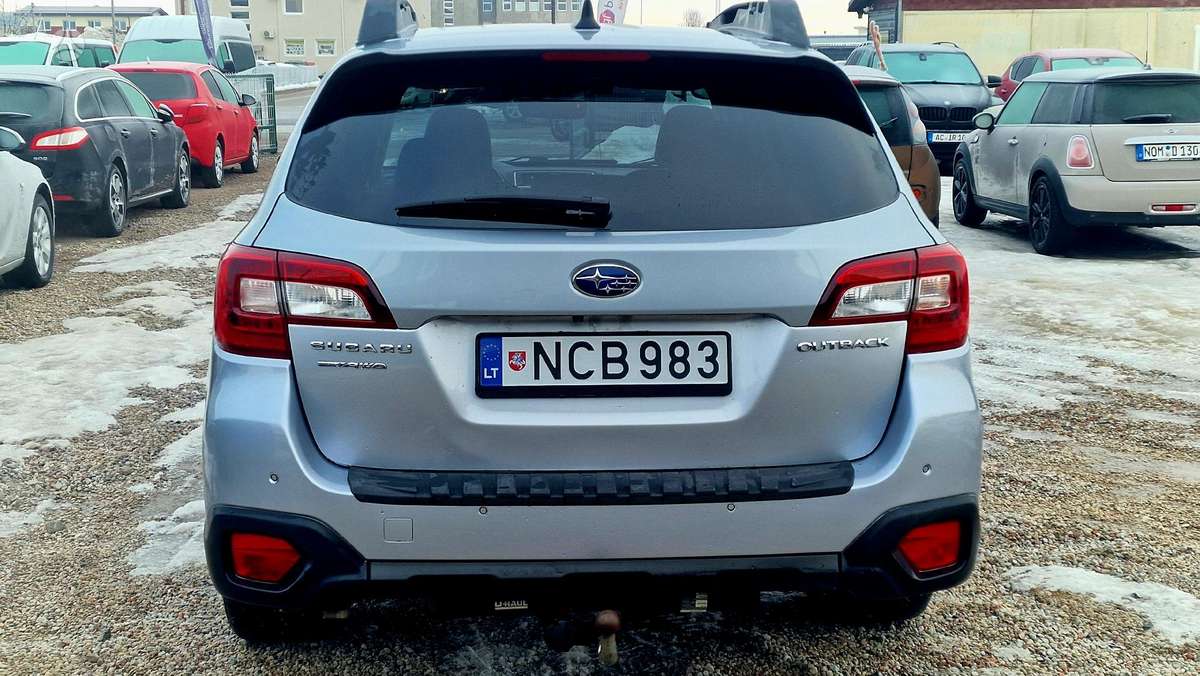 Subaru Outback - 6