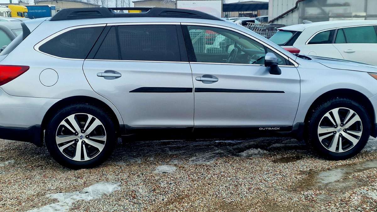 Subaru Outback - 8