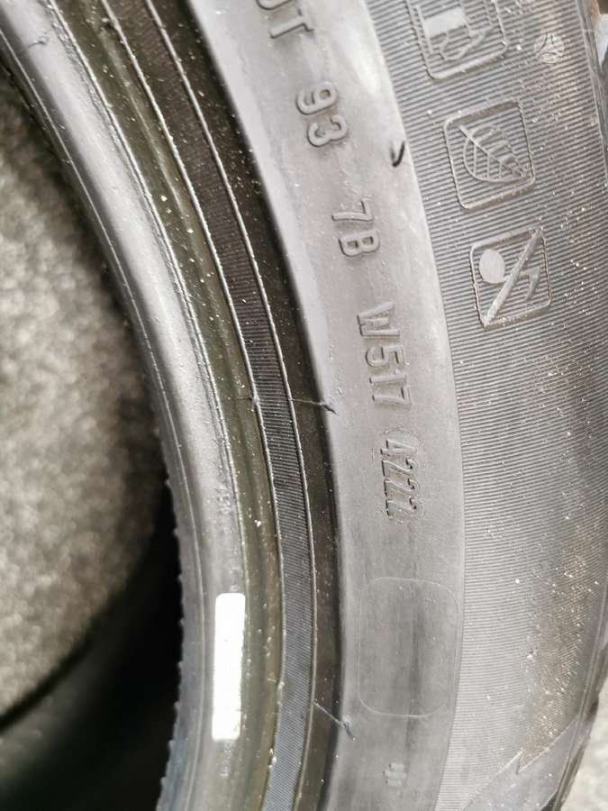 Pirelli, всесезонные 275/45 R20