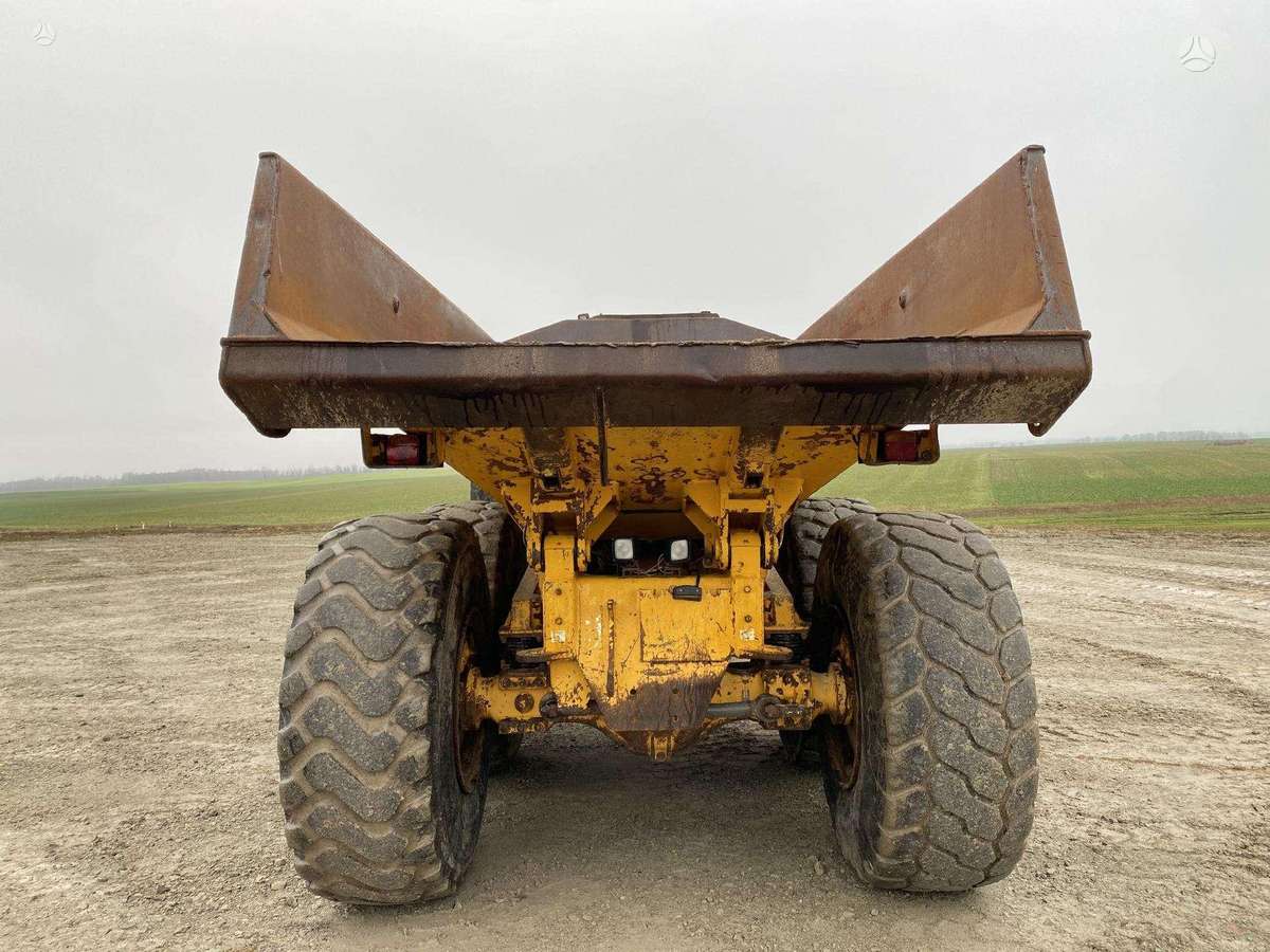 Volvo A25C, самосвалы