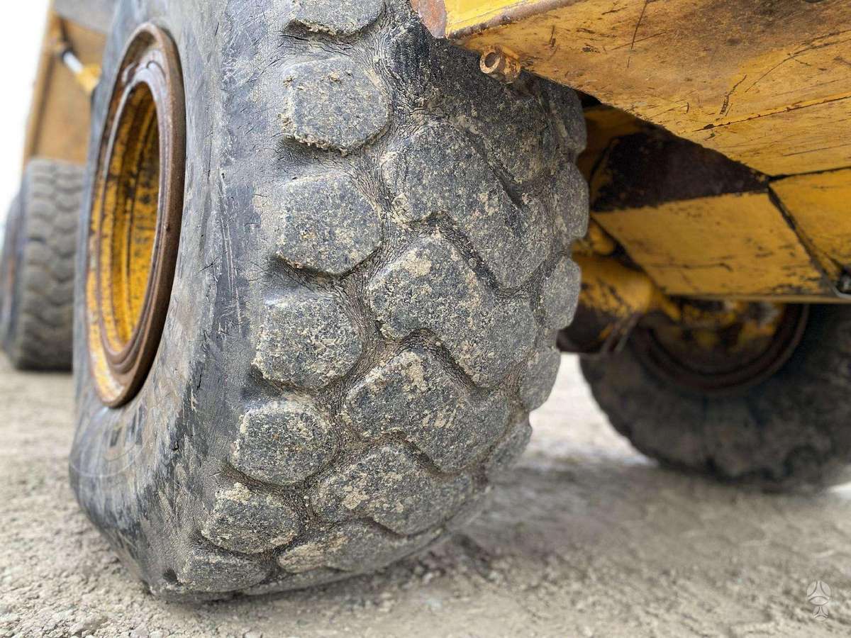 Volvo A25C, самосвалы