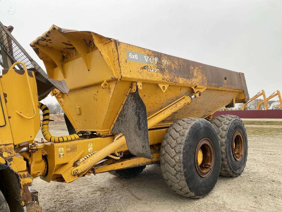 Volvo A25C, самосвалы