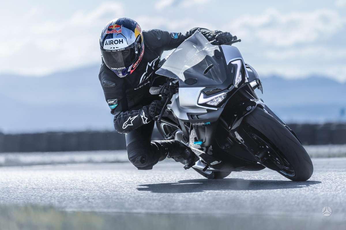 CFMOTO 675 SRR 675cc, sporta / superbikes