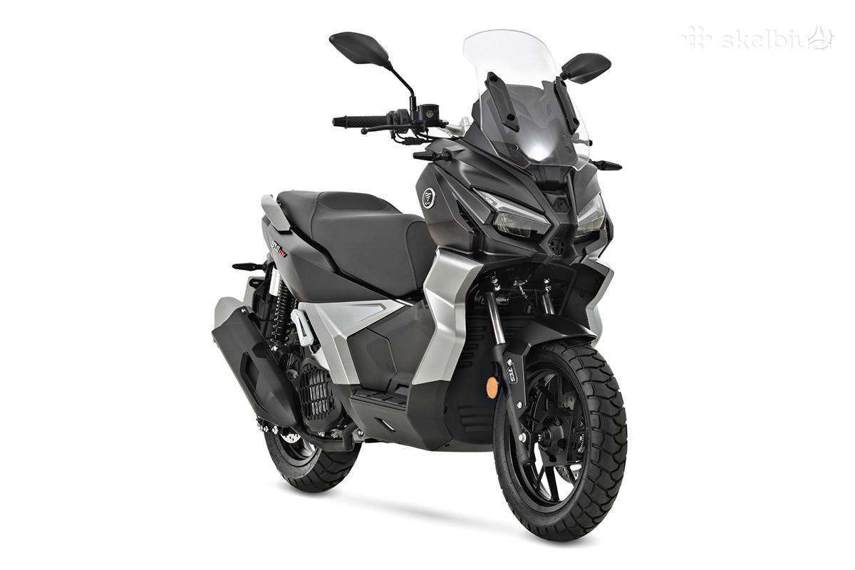 VOGE SR125 ADV, scooters / mopeds