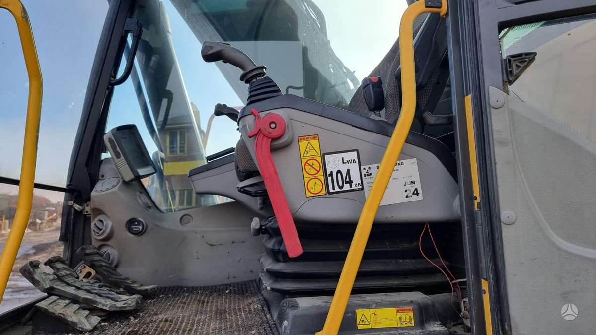 Volvo EC290 CL, экскаваторы