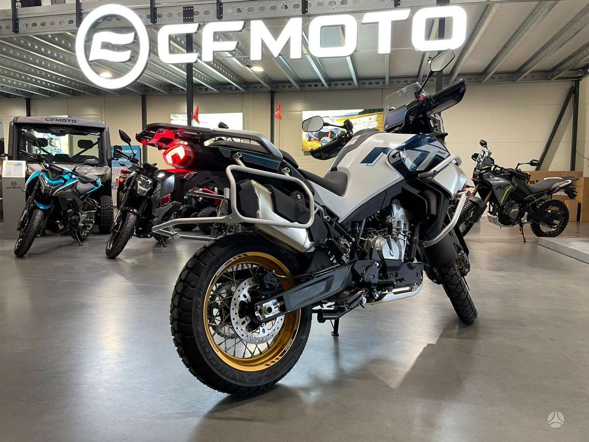 CFMOTO 800 Explore 800cc, touring / sport touring