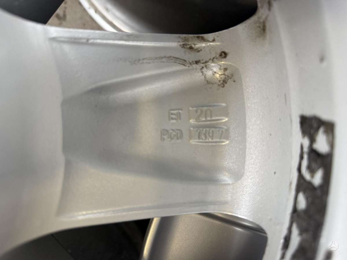 Dezent Land Cruiser, light alloy, R17