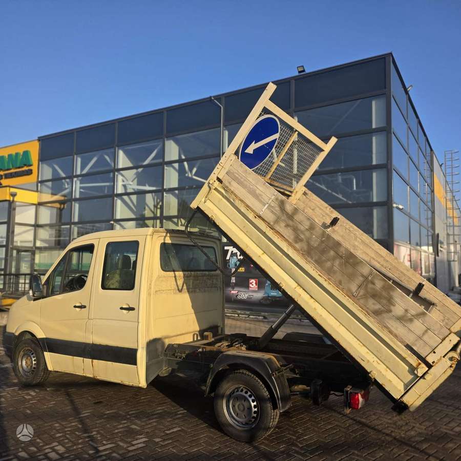 Volkswagen Crafter, 2.5 l., commercial