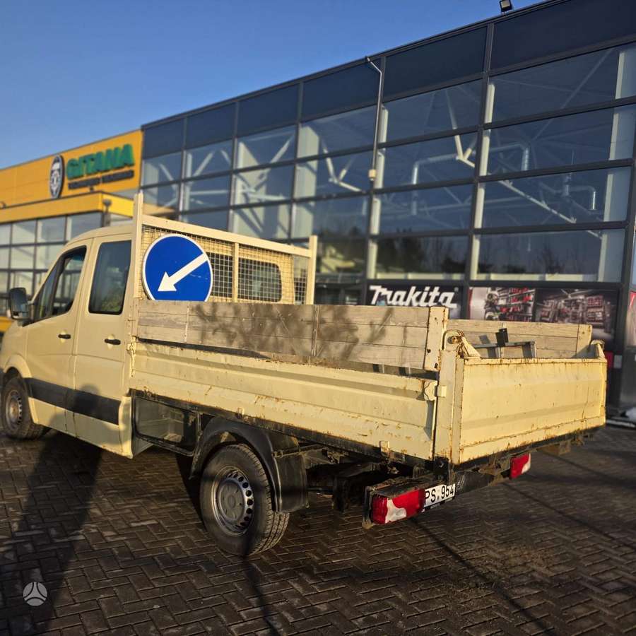 Volkswagen Crafter, 2.5 l., commercial