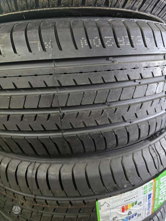 Doublestar, летние 255/45 R20