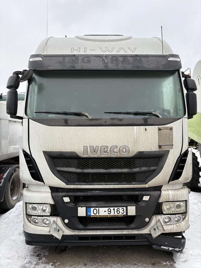 Iveco AS440T/P, double sleeper