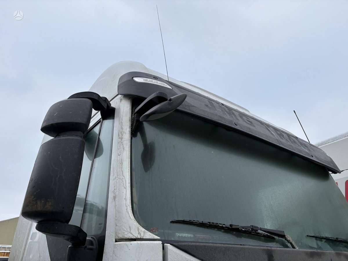 Iveco AS440T/P, double sleeper