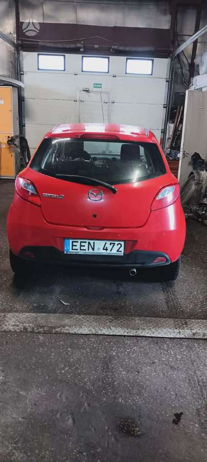Mazda 2
