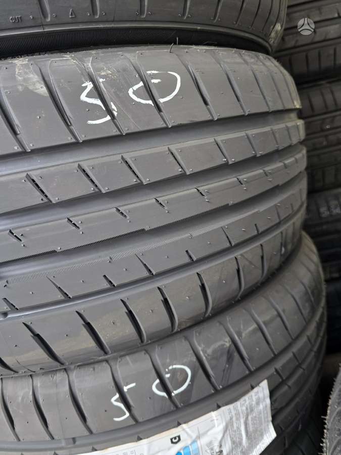Sunny, vasarinės 235/45 R18