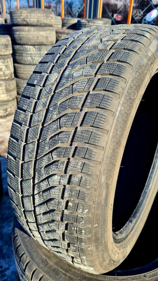 Falken, winter 245/45 R18