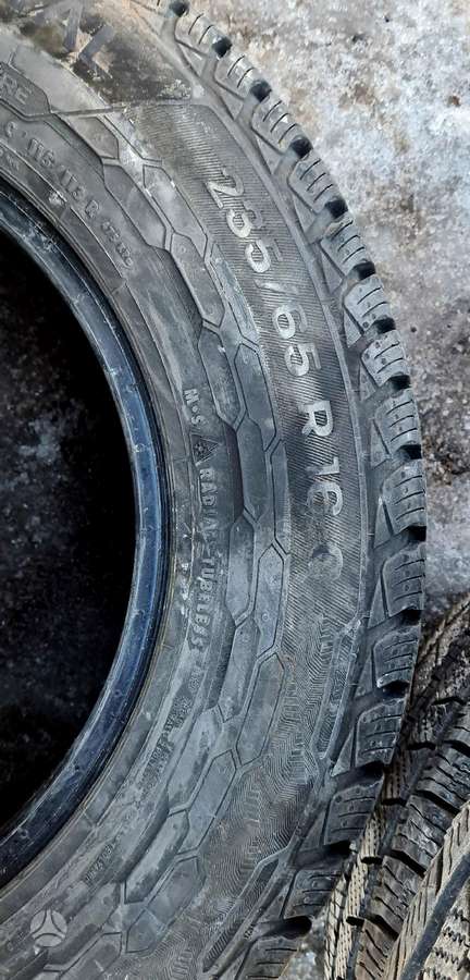 Uniroyal, universalios 235/65 R16