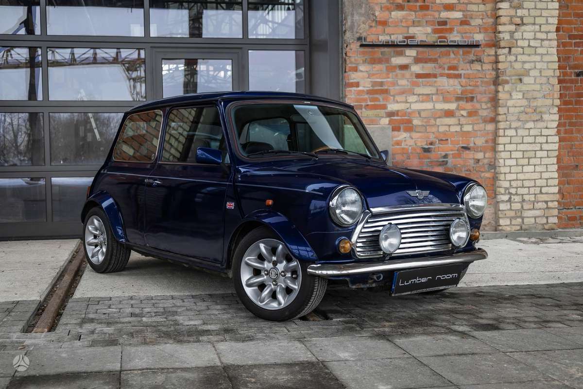 Mini Cooper, 1.3 l., hatchback