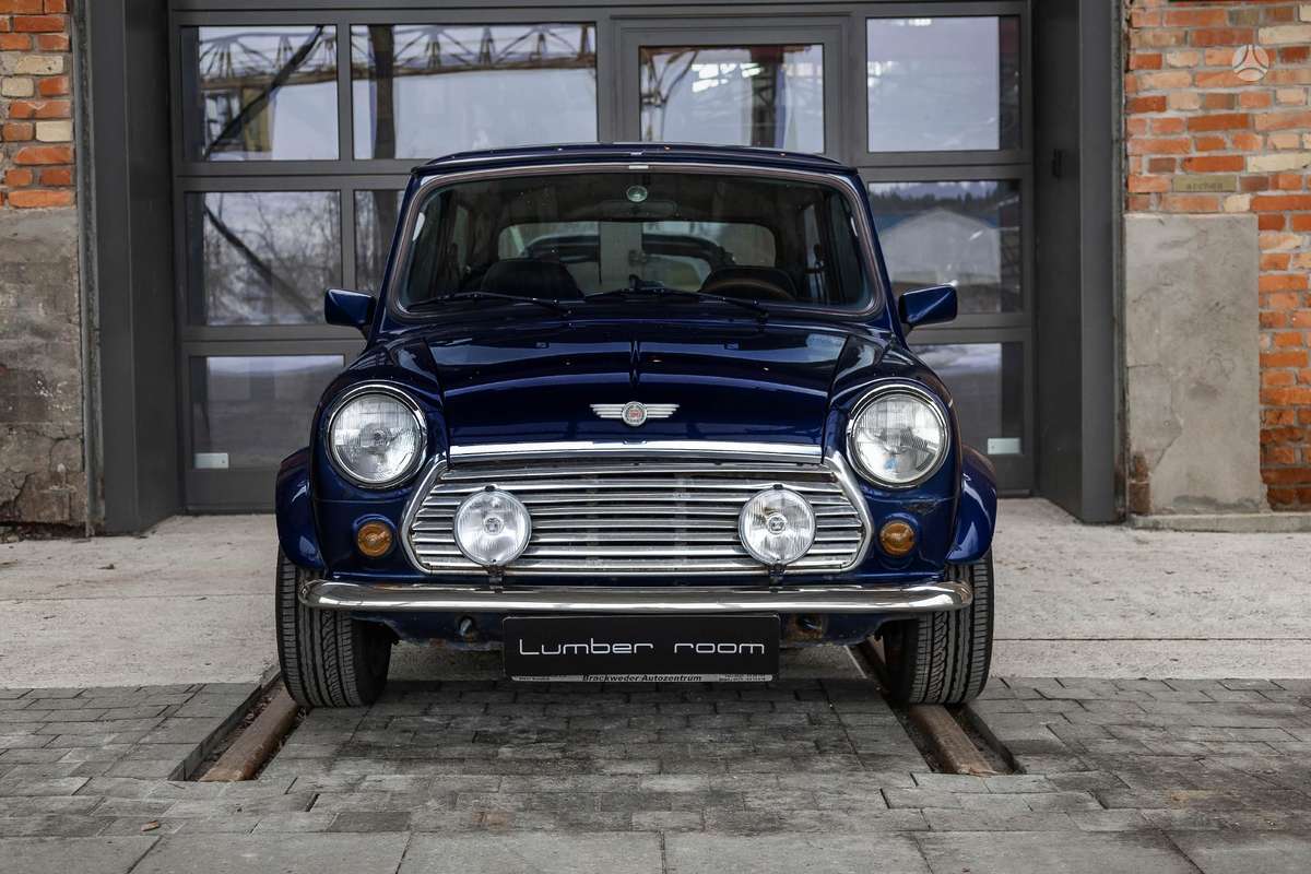 Mini Cooper, 1.3 l., hatchback