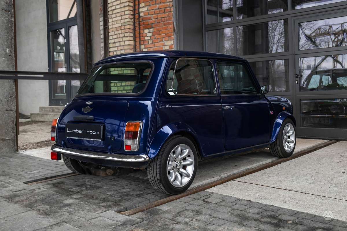 Mini Cooper, 1.3 l., hatchback
