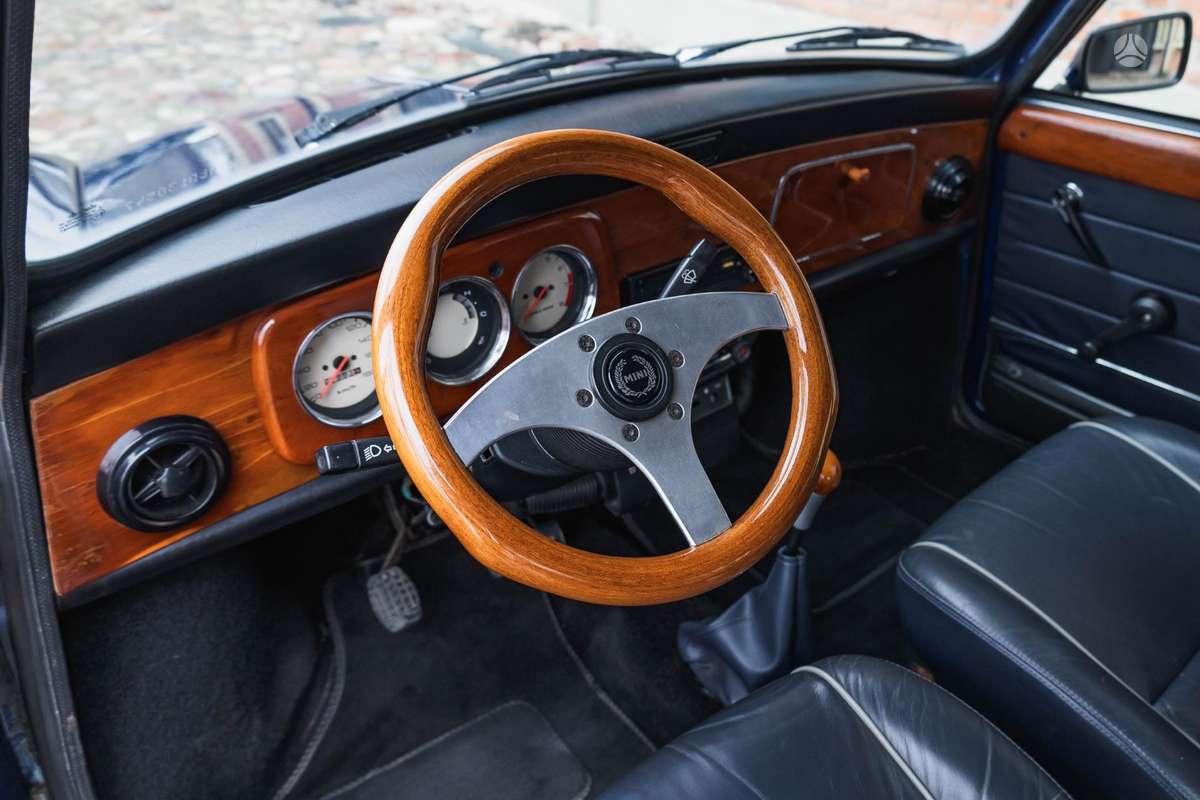Mini Cooper, 1.3 l., Хэтчбек