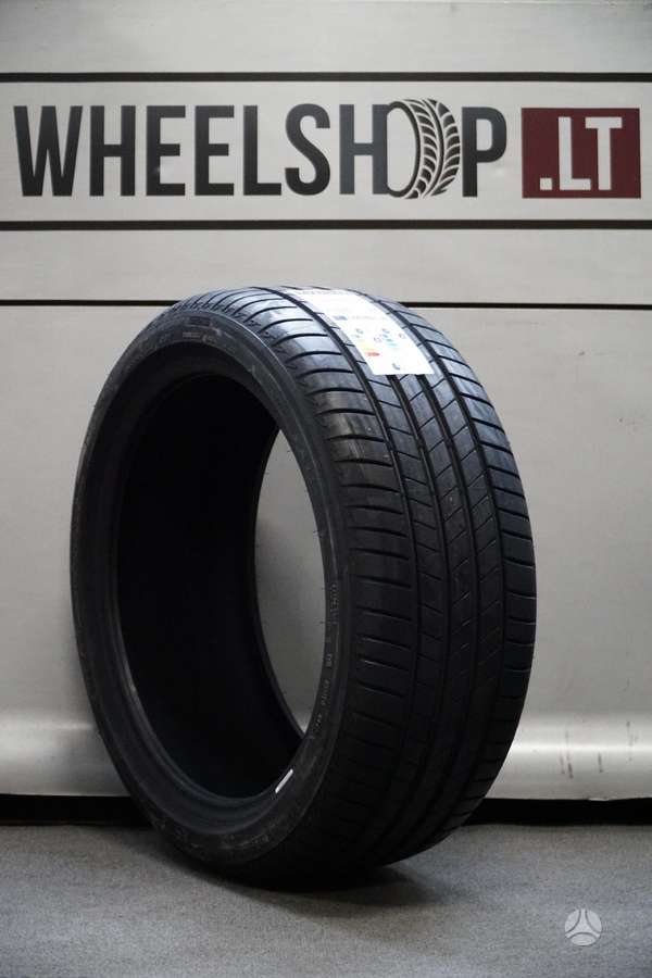 Firestone Roadhawk 2, summer 245/40 R19