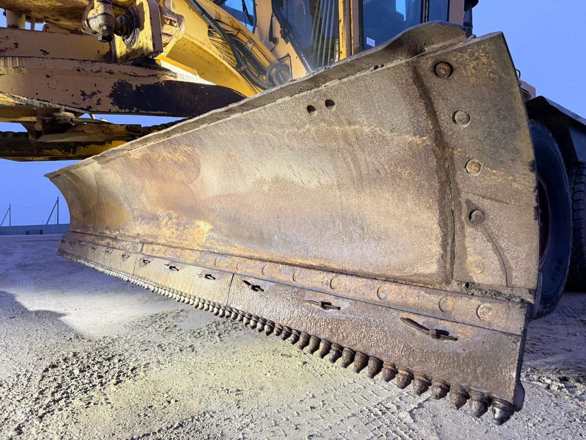 Caterpillar 120 G USA MADE, грейдеры