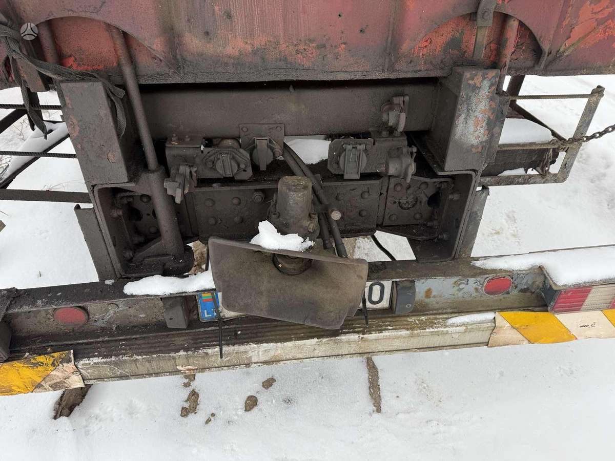 Volvo FS718, bortiniai