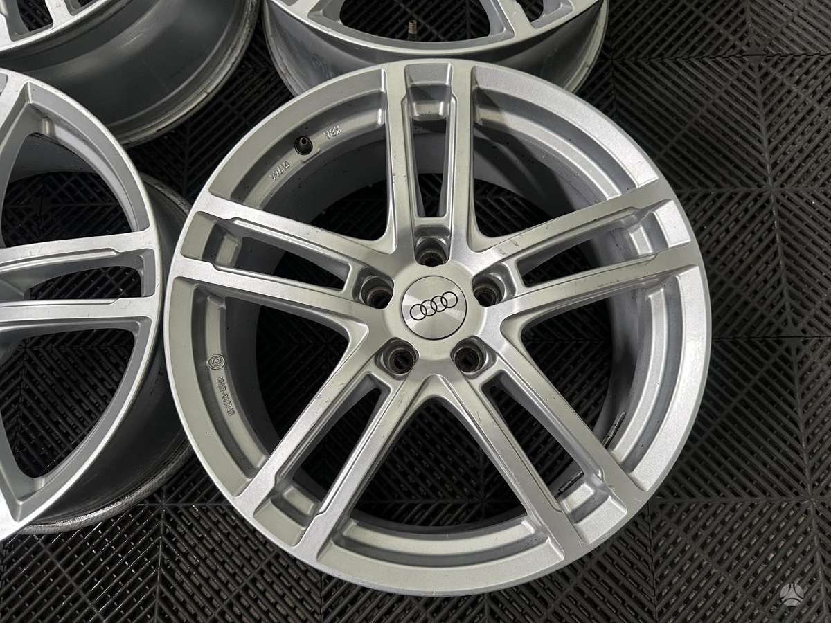 Audi A6 / C7, light alloy, R18