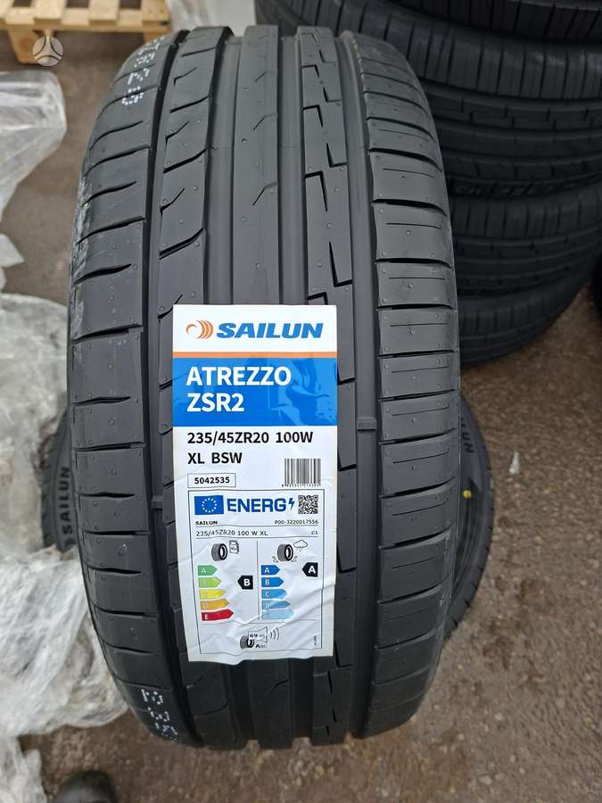 Sailun, summer 235/45 R20