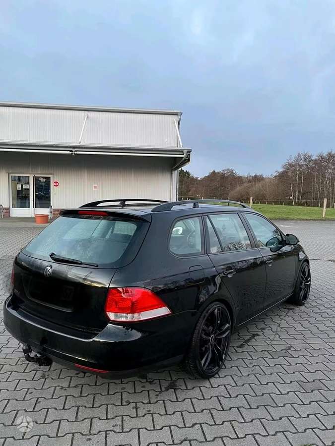 Volkswagen Golf dalimis