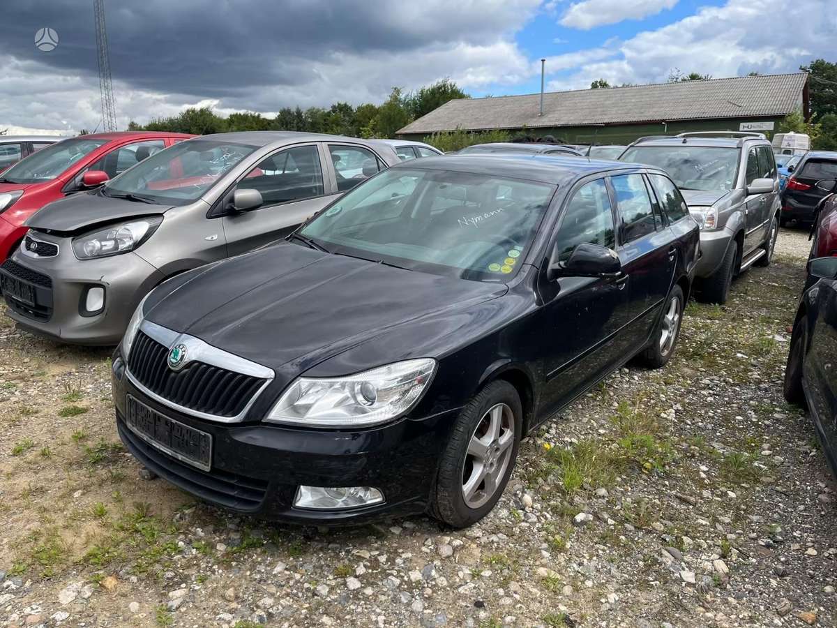 Skoda Octavia, ☎️8–22h, по частям