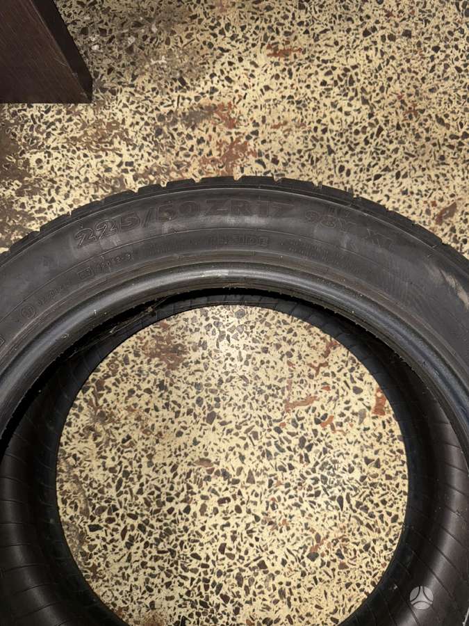 Nokian, summer 225/50 R17