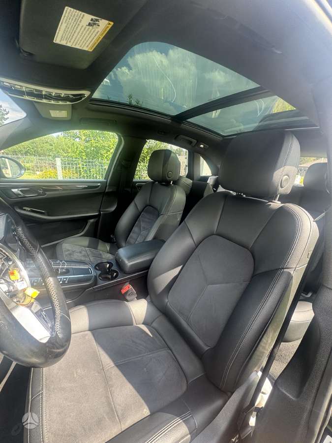 Porsche Macan - 6