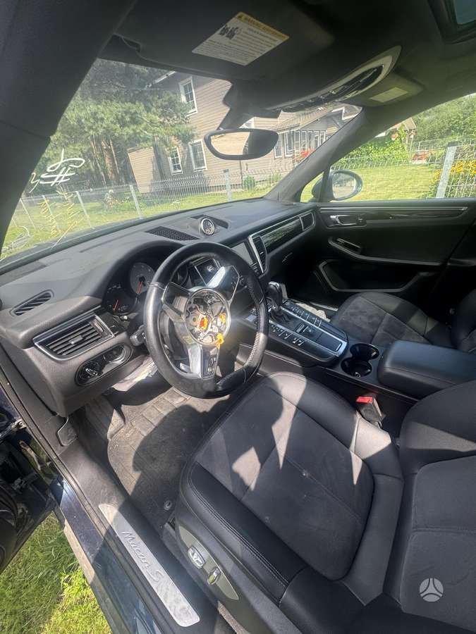 Porsche Macan - 7