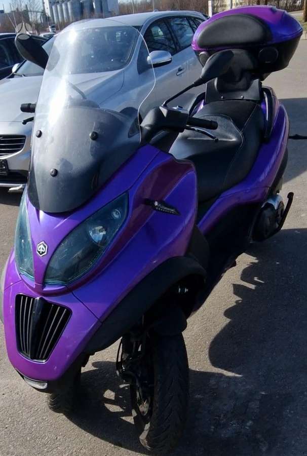 Piaggio MP3 500cc, trikes