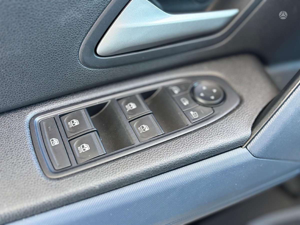 Dacia Duster, 1.2 l., Хэтчбек