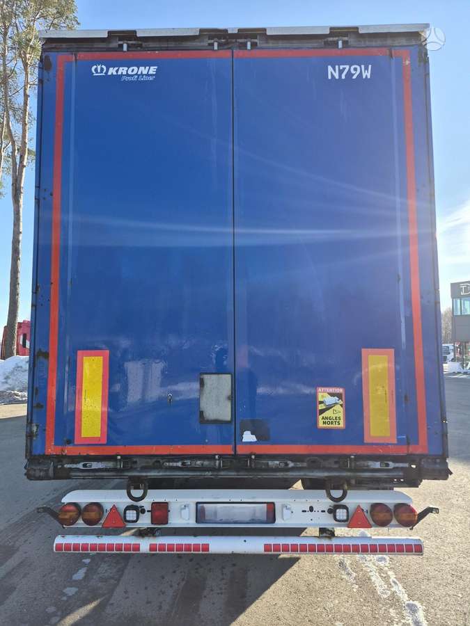 Krone SD, užuolaidinės / tentinės