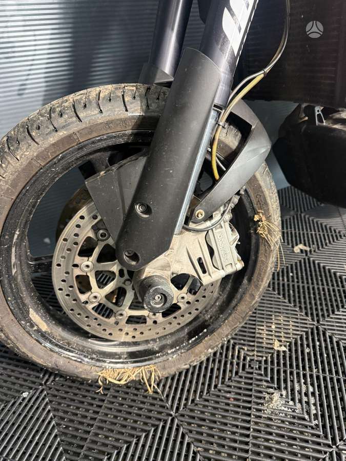 KTM LC 950cc, supermoto