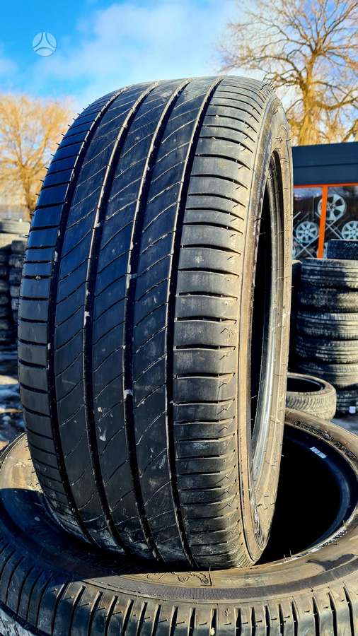 Michelin, vasaras 235/50 R18