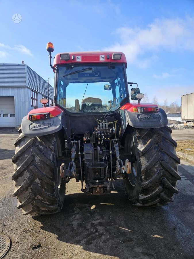 McCORMICK MC115, traktoriai