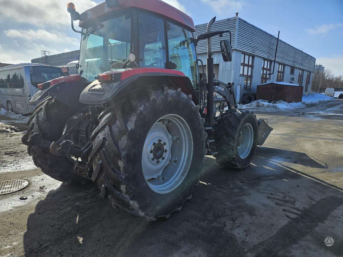 McCORMICK MC115, traktoriai