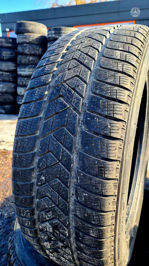 Pirelli, winter 235/60 R18