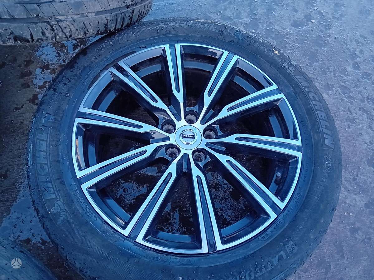 Volvo, light alloy, R19