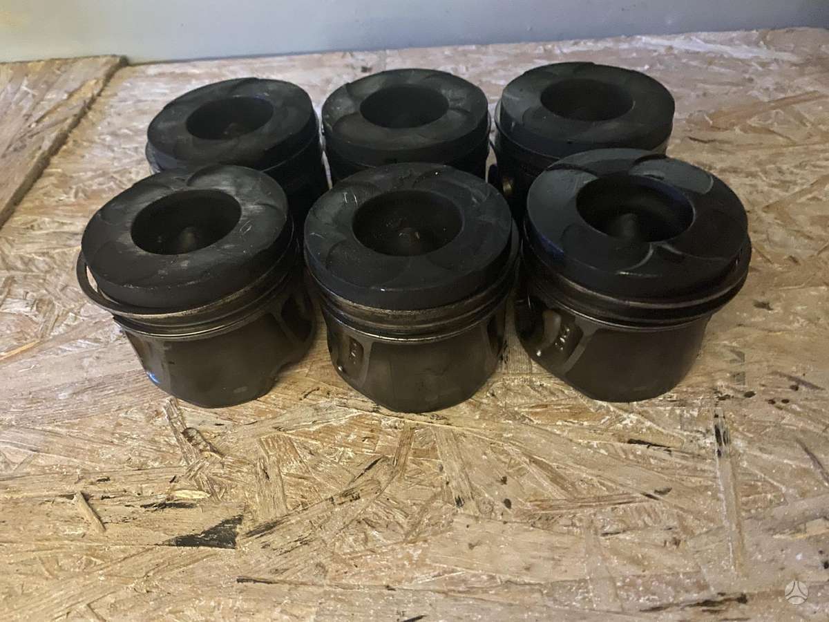 Jeep Grand Cherokee, Vm44d, engine parts
