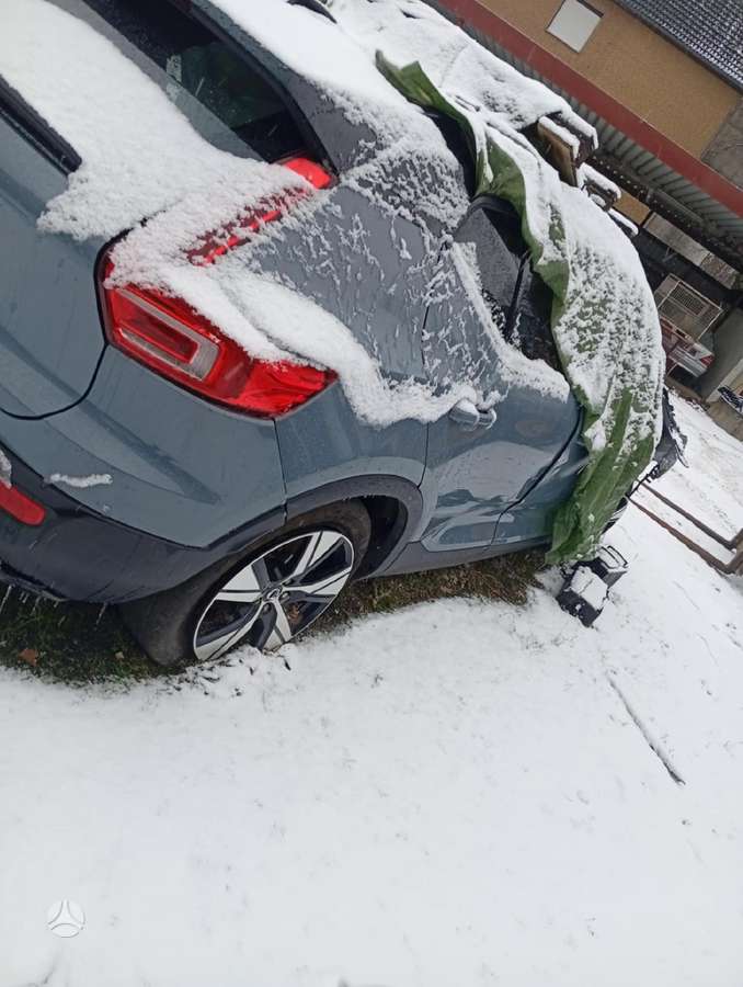 Volvo XC40 Volvo xc 40 dalimis