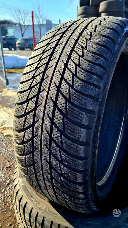 Bridgestone, winter 225/45 R18