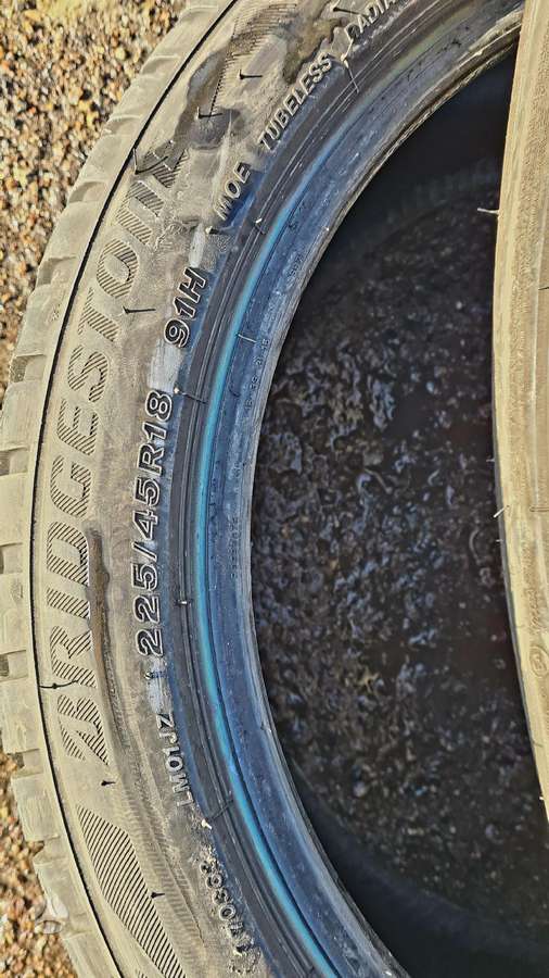 Bridgestone, winter 225/45 R18